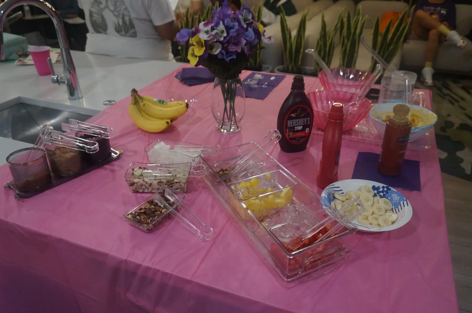 The complete sorbet bar arranged for the women